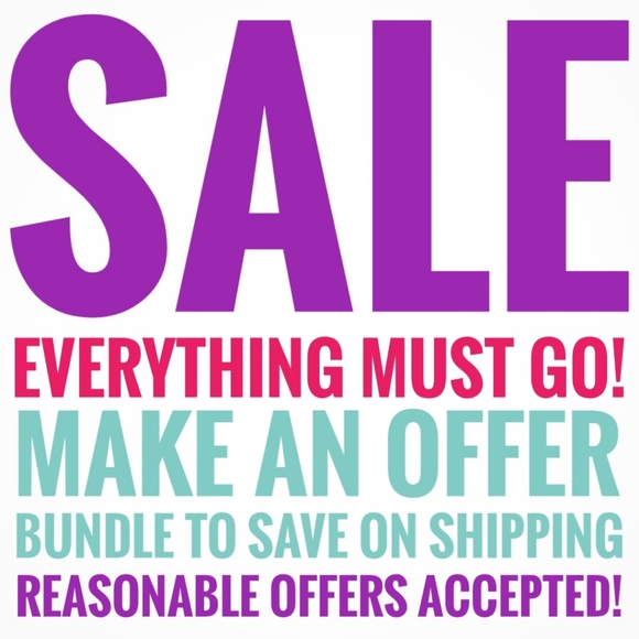 Charcoal Gray Sleeveless Button Front Knot Tee - Picture 2 of 5